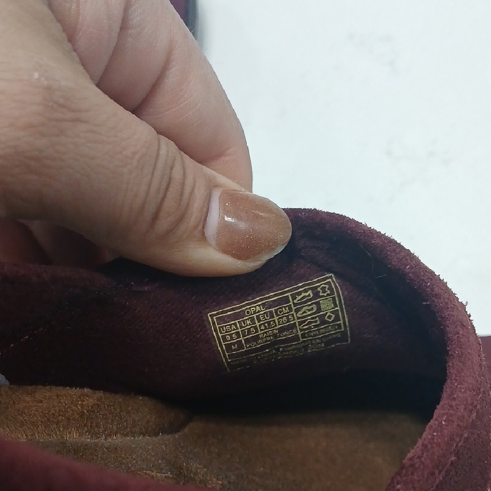 Women's Burgundy Loafers, By Earth Origins, Sz 9.5, Gentle Used , Leather Upper - Picture 7 of 7